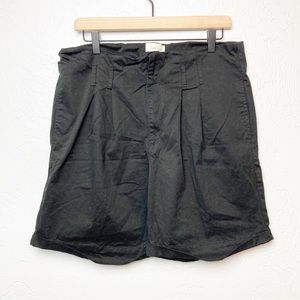 Land n sea black high waist shorts pleated front size 10